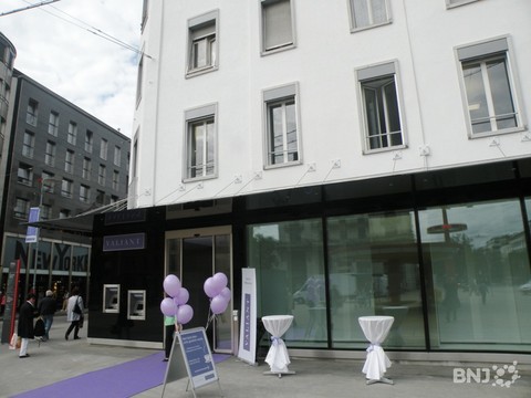 Vue d'une succursale de la Banque Valiant.