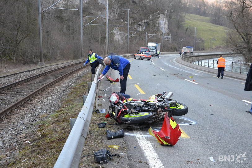 Un motard a été très gravement blessé vendredi après-midi