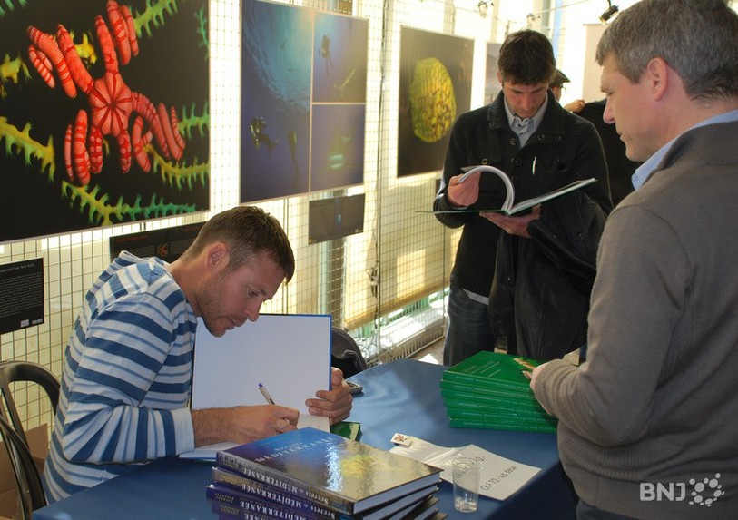 Le public a entre autres pu entendre le récit du biologiste marin et photographe français Laurent Ballesta qui a rencontré un Coelacanthe, le plus vieux poisson du monde.