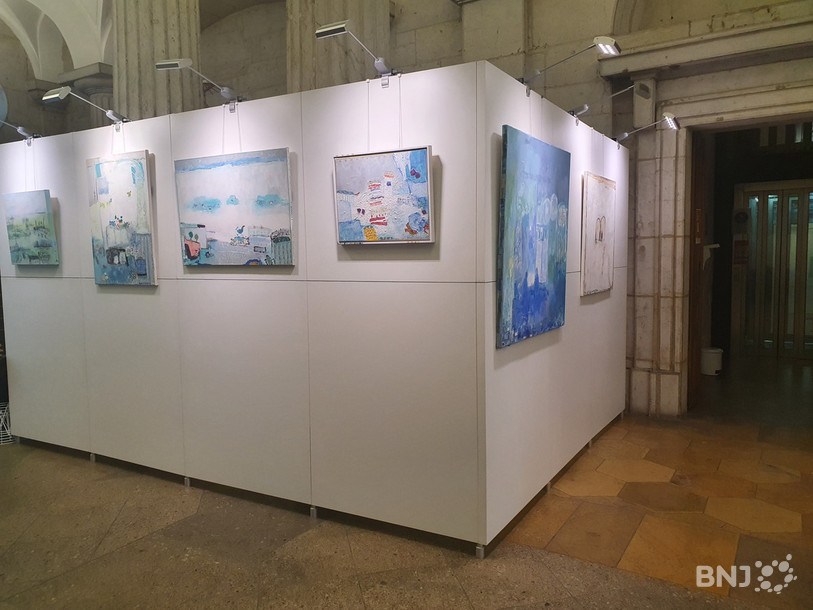 Les peintures de Béatrice Zumwald sont à voir aux côtés des créations de Michel et Lena Jenny.