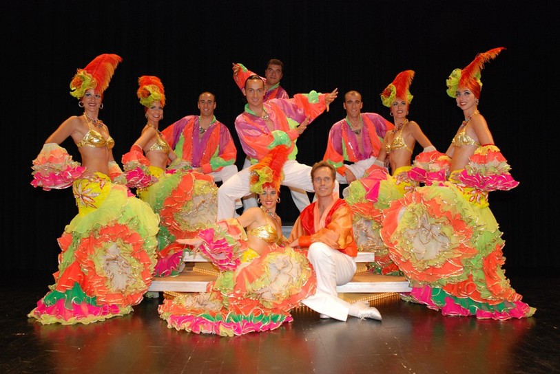 La troupe du Niki's Dance Show