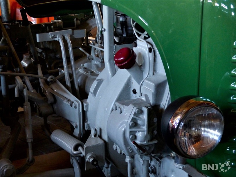 Moteur de tracteur