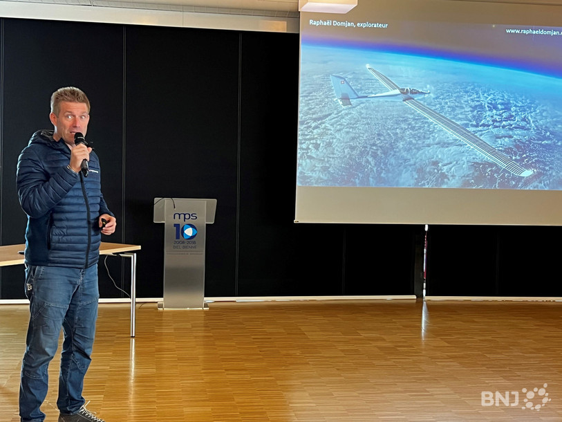 Raphaël Domjan porte aussi le projet SolarStratos qui vise à envoyer dans la stratosphère un avion à énergie solaire pour lequel MPS fabrique justement des pièces.