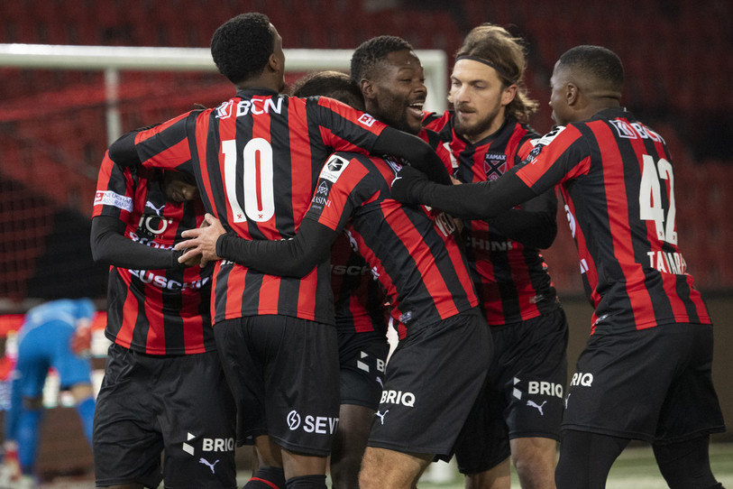 Les Xamaxiens peuvent célébrer un deuxième succès consécutif en Challenge League (photo : KEYSTONE/JEAN-GUY PYTHON).
