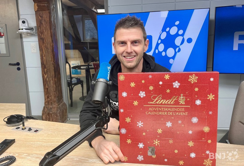 Michel et son calendrier de l'Avent offert par sa maman