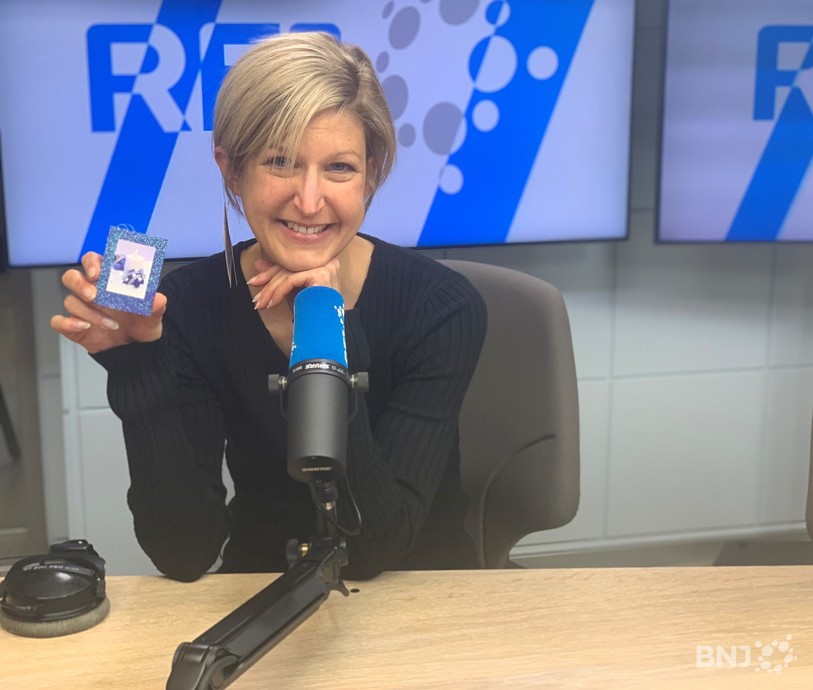 Stéphanie et son étiquette de Noël