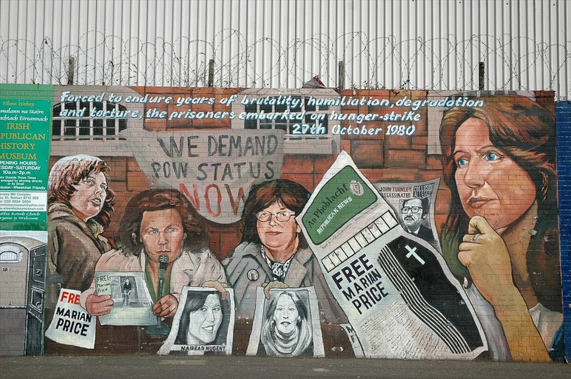 Une peinture murale nationaliste dans le quartier catholique de Falls Road.