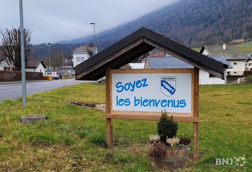 L'entrée de Cortébert.