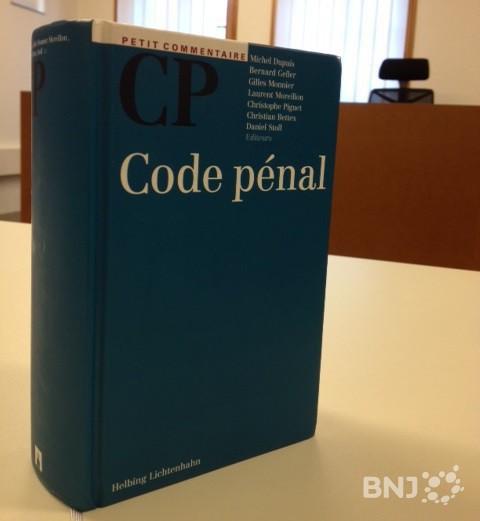 Code pénal, tribunal