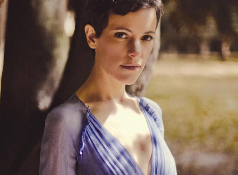 Emily Loizeau
