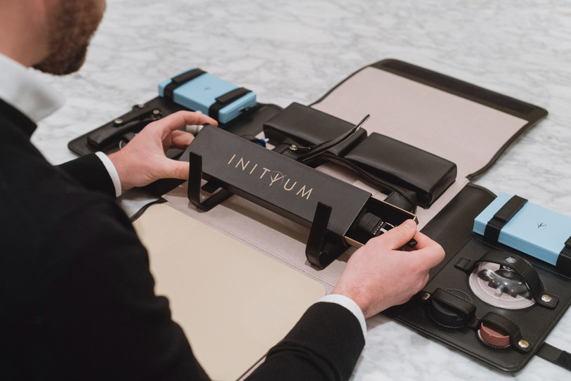 Initium a sorti un kit pour monter sa propre montre mécanique. (Photo : Initium).