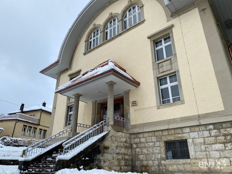 Un bâtiment vieux de 101 ans qui se démarque par son caractère. La vieille halle de gymnastique de Tramelan-Dessous mérite d'être mise en valeur selon les autorités. 