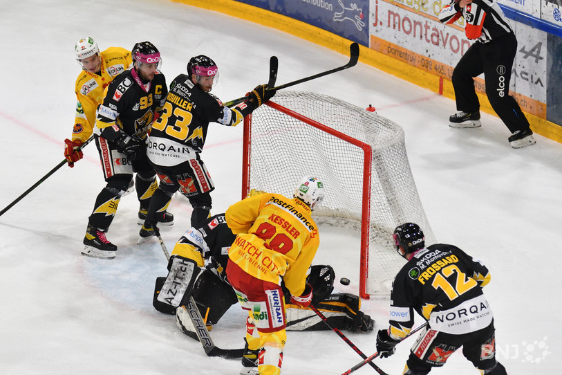 Le HC Bienne ramène trois points importants du Jura, malgré un match assez terne. (Photo : Georges Henz)