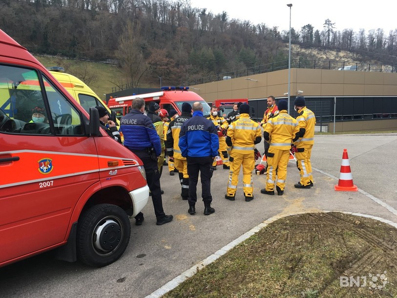 Police et pompiers ont été dépêchés sur place à Fontenais.