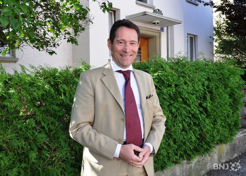 La maison IBM (ici le directeur pour la Suisse romande Pascal Allot) mettra des conférenciers à disposition la semaine prochaine à Delémont