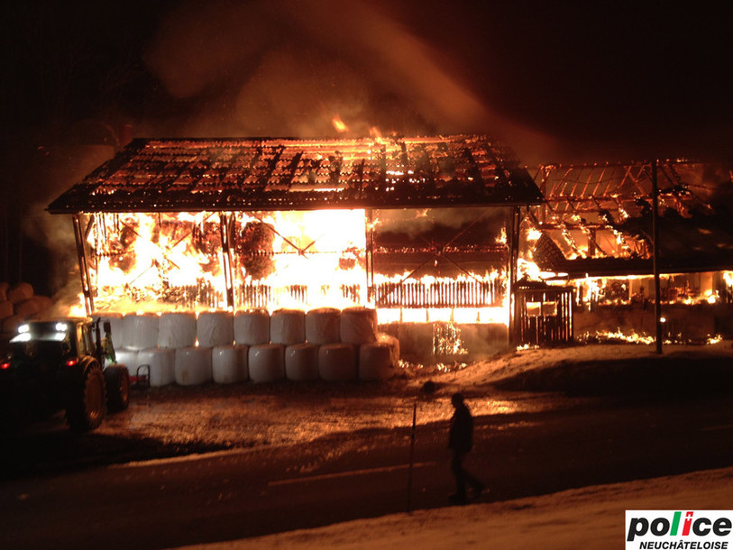 La ferme en feu.