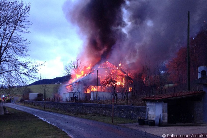L'incendie a ravagé le rural.