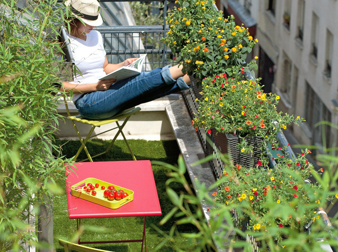 Même le plus petit balcon peut avoir une touche printanière…