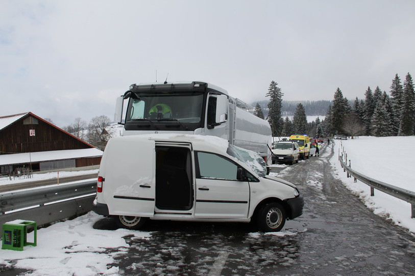 Accident au Roselet (photographie: police jurassienne)