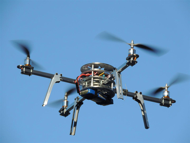 Une entreprise américaine, Matternet, a décidé de lancer un service robotisé pour faciliter la livraison de produits en se servant de drones. 