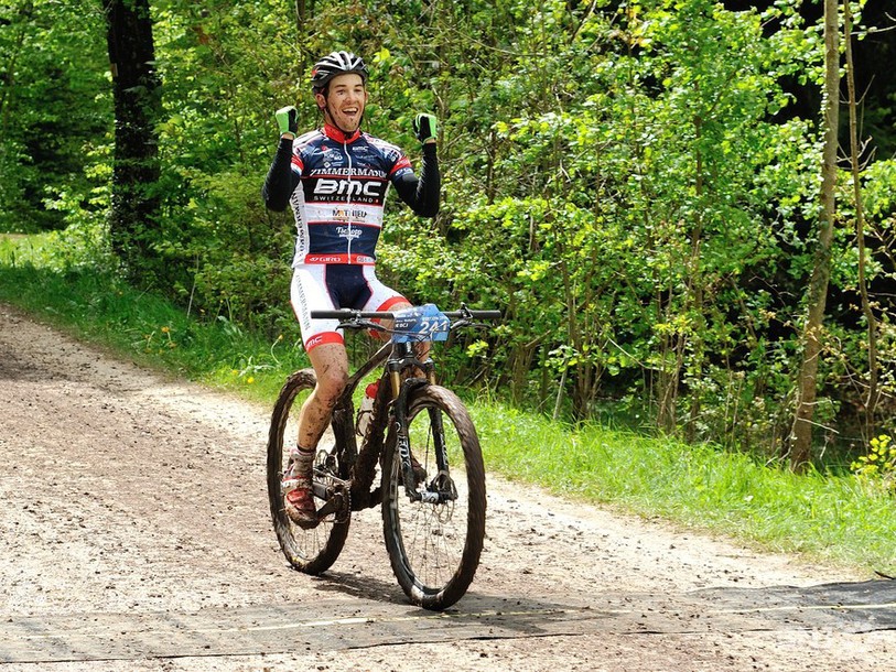 Bryan Allemann fait main basse sur la première édition de la RaceBikeCho
