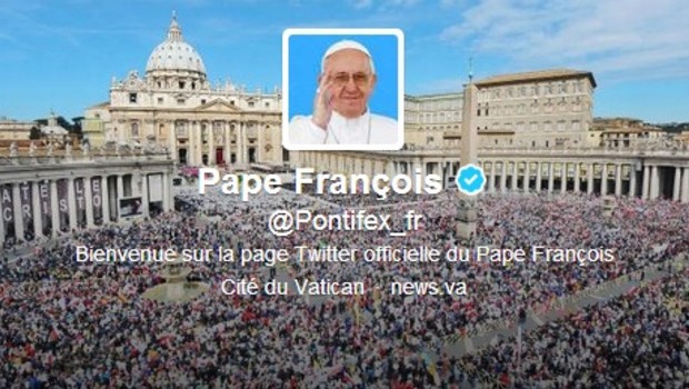 Le pape François a 9 comptes officiels sur Twitter, dont un en français qui regroupe 13 millions de followers.