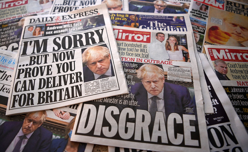Boris Johnson est notamment dans le viseur de la presse britannique. (Photo : EPA/ANDY RAIN).