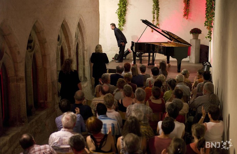 Piano à Saint-Ursanne
