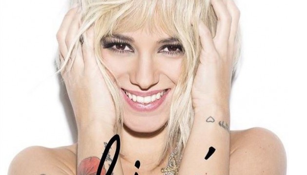Alizée est parvenue à reconquérir le cœur du public en devenant blonde. 
