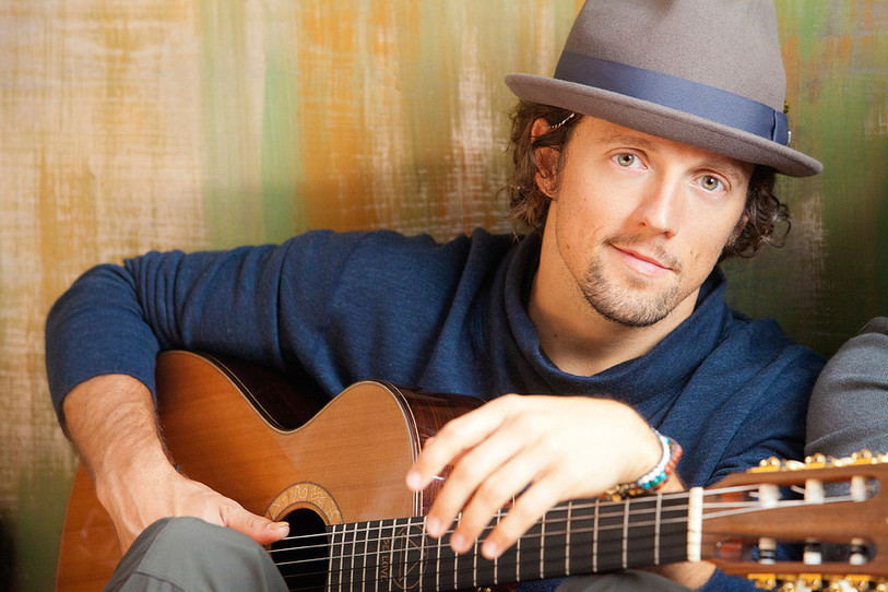 Jason Mraz fête ses 37 ans aujourd'hui.  
