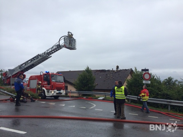 Un appartement a pris feu à la rue des rochettes 29.