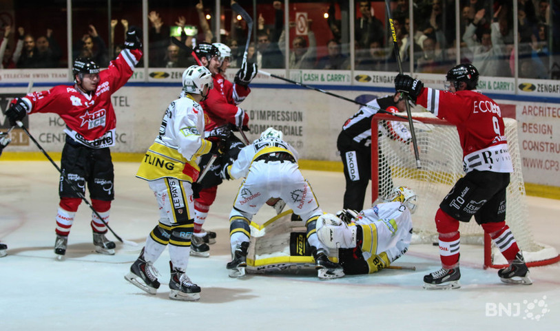 Red Ice trompe la vigilance de Sandro Zaugg et domine Ajoie