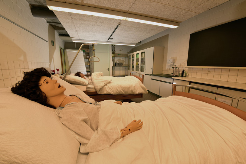 Les apprentis se forment sur des mannequins