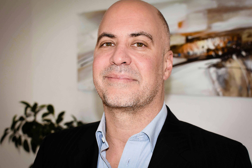 L'actuel chef du Service de la communication de La Chaux-de-Fonds, Christophe Mirabile, démissionne pour la fin de l'année 2026. (Photo: Ville de La Chaux-de-Fonds)