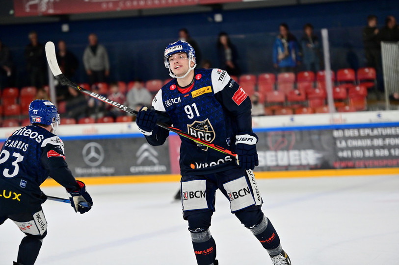 L'attaquant du HC La Chaux-de-Fonds, Toms Andersons, a été élu MVP de la dernière saison de Swiss League vendredi. (photo : archives)