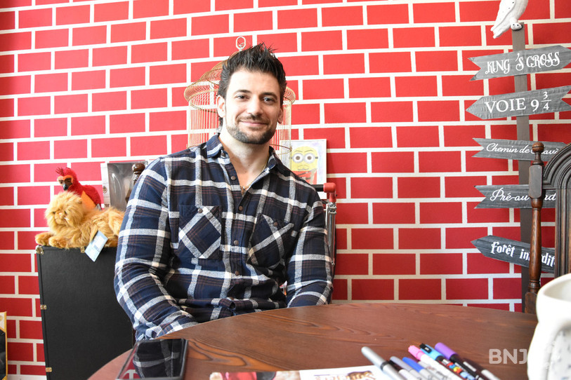Stan Ianevski, aujourd'hui 36 ans, continue de rencontrer les fans de Harry Potter partout dans le monde.