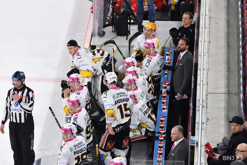 Les deux premiers matches du HC Ajoie sous la houlette de Julien Vauclair dévoilent les premiers changements apportés par celui-ci.