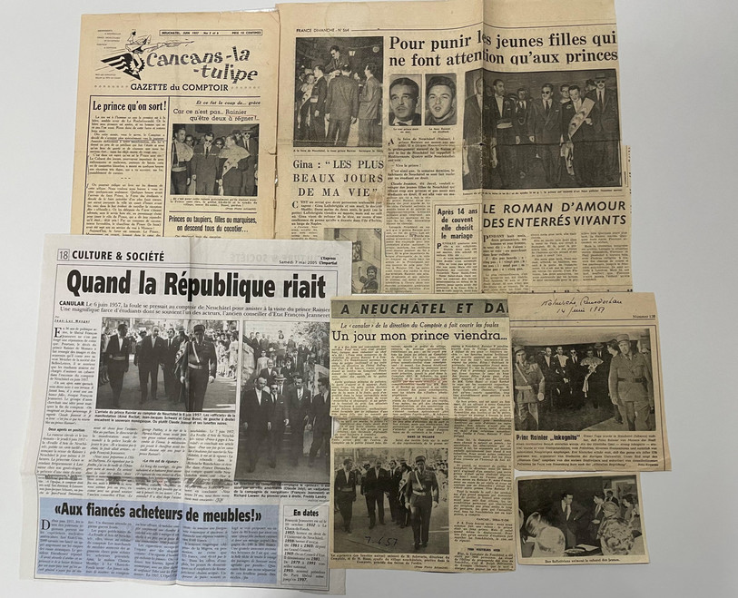 Des coupures de journaux de l'époque.