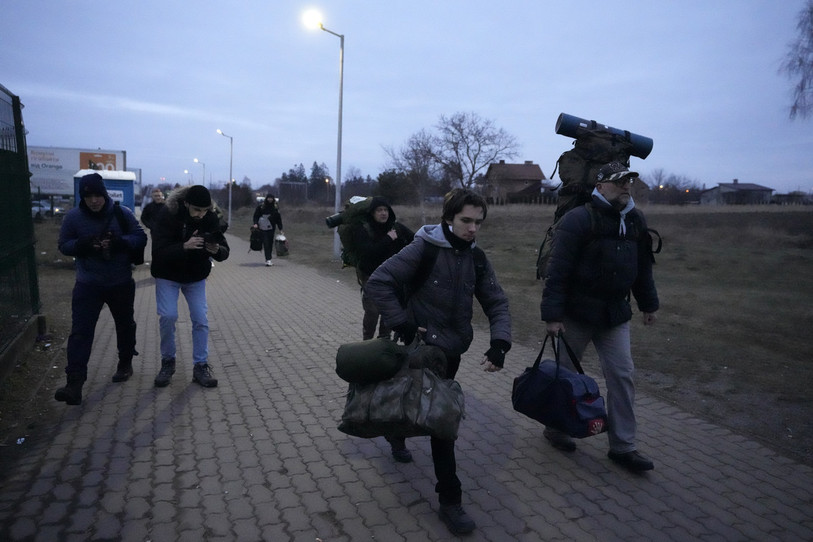Le Conseil-exécutif débloque des fonds pour venir en aide aux Ukrainiens. AP/Markus Schreiber
