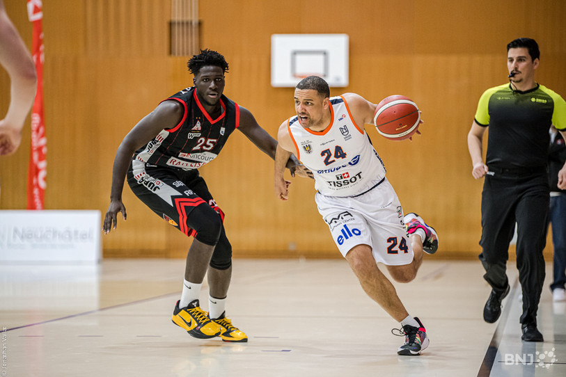 Boukhary Cissoko et le BC Boncourt ont été débordés par Chad Timberlake et Union Neuchâtel ce samedi (photo : Jonathan Vallat).