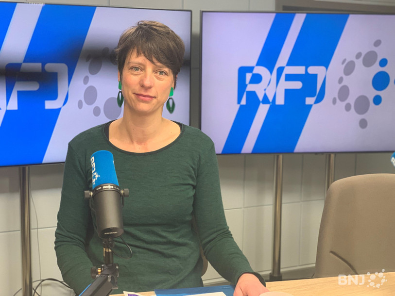 Céline Blaser, membre du comité de l'Association interjurassienne Grève des femmes, a aussi évoqué la lutte contre les violences domestiques.