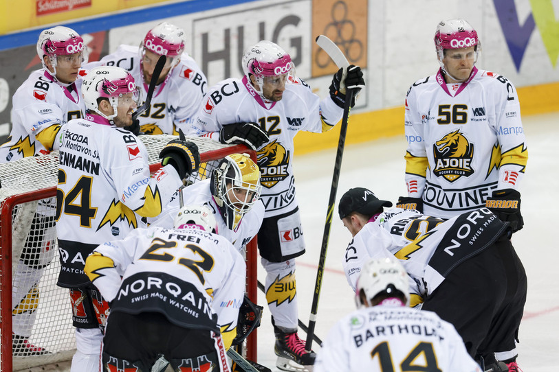 On ne reverra plus le HC Ajoie en match officiel avant septembre (photo : KEYSTONE/Christian Merz).