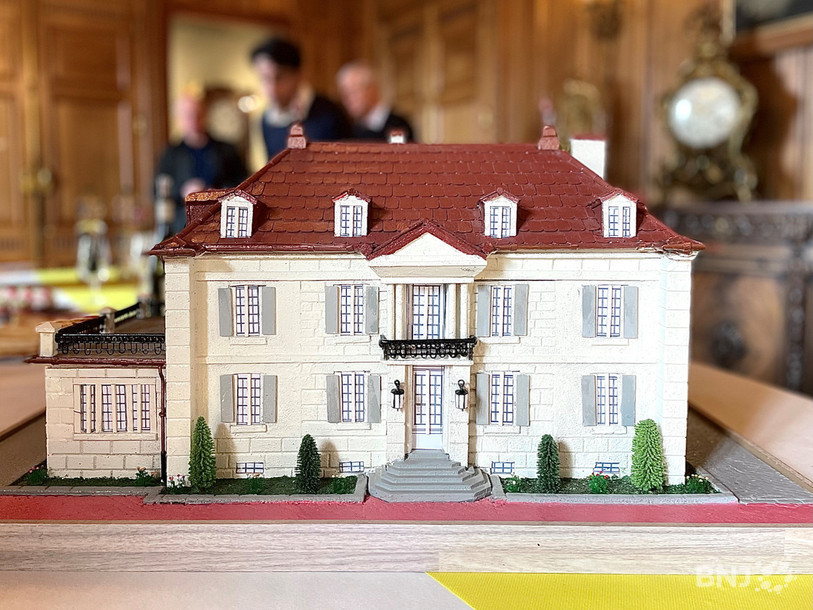 La maquette du Château des Monts reproduite au 1/50e par le loclois Denis Hirt.