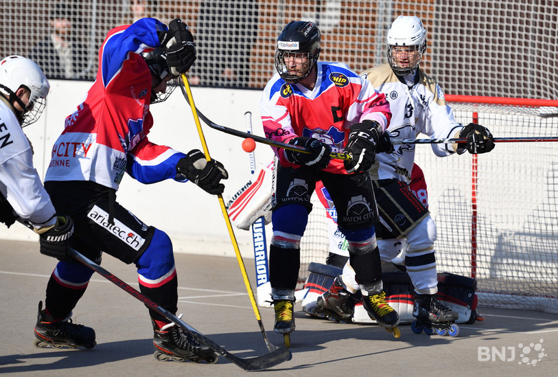 Bienne Seelanders a eu le dessus sur le SHC Ajoie samedi. (Photo: Georges Henz)
