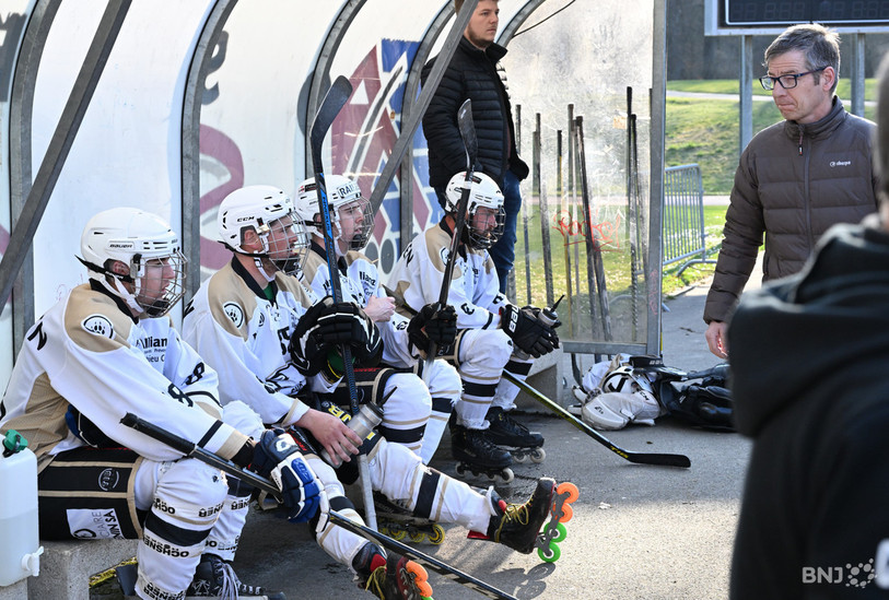 Le SHC Ajoie a perdu vendredi soir face à Bienne Skater 90. (Photo : Georges Henz/archives).