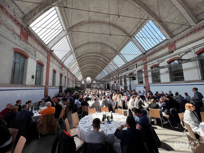 Il y avait du monde pour soutenir la relève du HCC. 