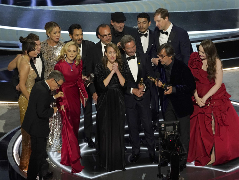 Le film « CODA » suit une lycéenne déchirée entre la passion qu'elle se découvre pour la chanson et sa famille, dont tous les autres membres sont sourds et dépendent d'elle pour communiquer. (Photo : KEYSTONE / AP / Chris Pizzello).