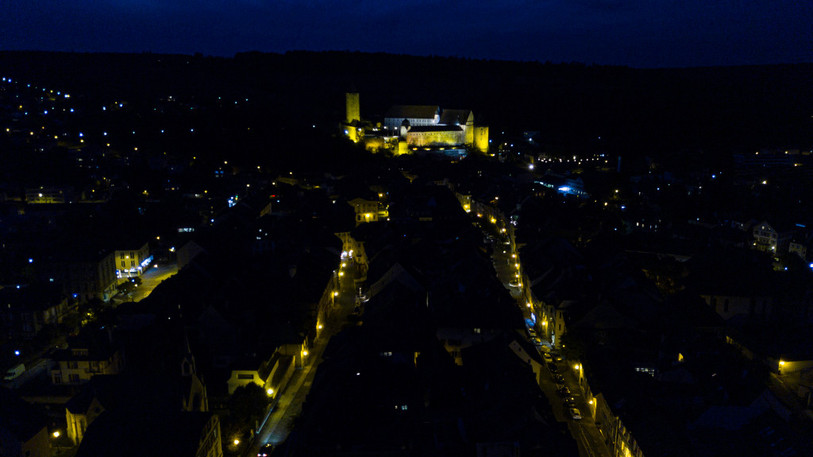Une partie de l'éclairage public de Porrentruy sera remplacé par des technologies moins énergivores. (Photo : Alain Bohlinger)