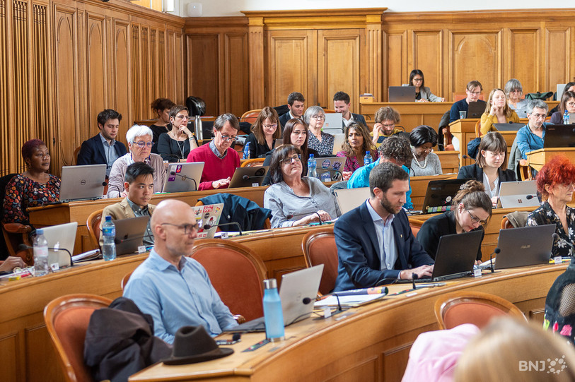 Les députés du Grand Conseil neuchâtelois ont accepté une motion du groupe Vert'Libéral-Le Centre qui veut encourager le développement de l'agrivoltaïsme dans le canton (photo : archives).