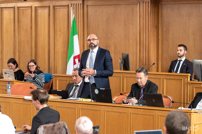Le conseiller d'Etat Laurent Favre a listé mardi les actions déjà entreprises par le gouvernement en faveur de la faune et de la biodiversité. (Photo d'archives)